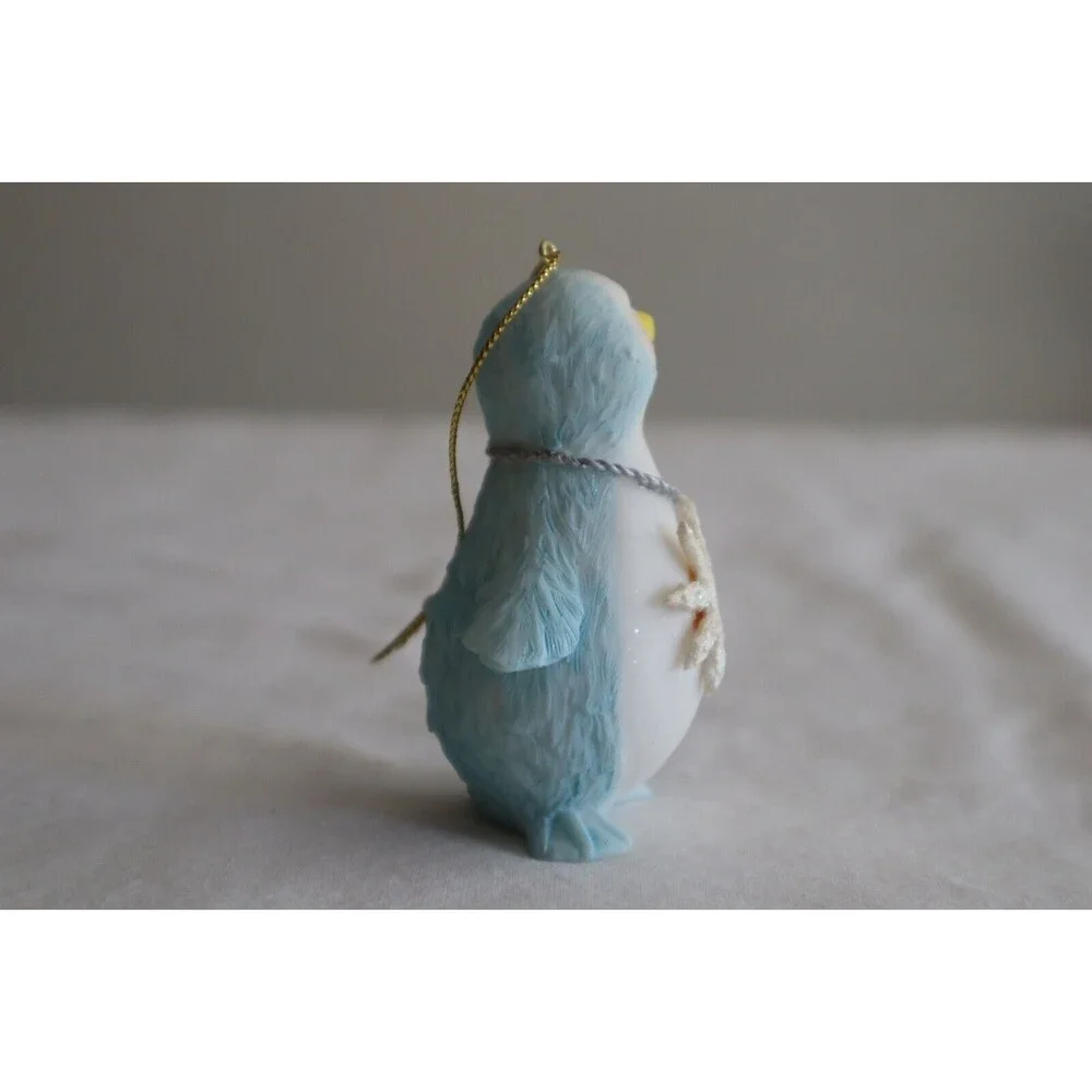 Vintage O'Well Christmas Tree Ornament Resin: ~ 3